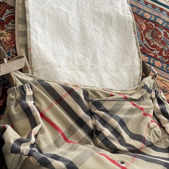 COPY - Burberry diaper bag - Picture 6 of 14
